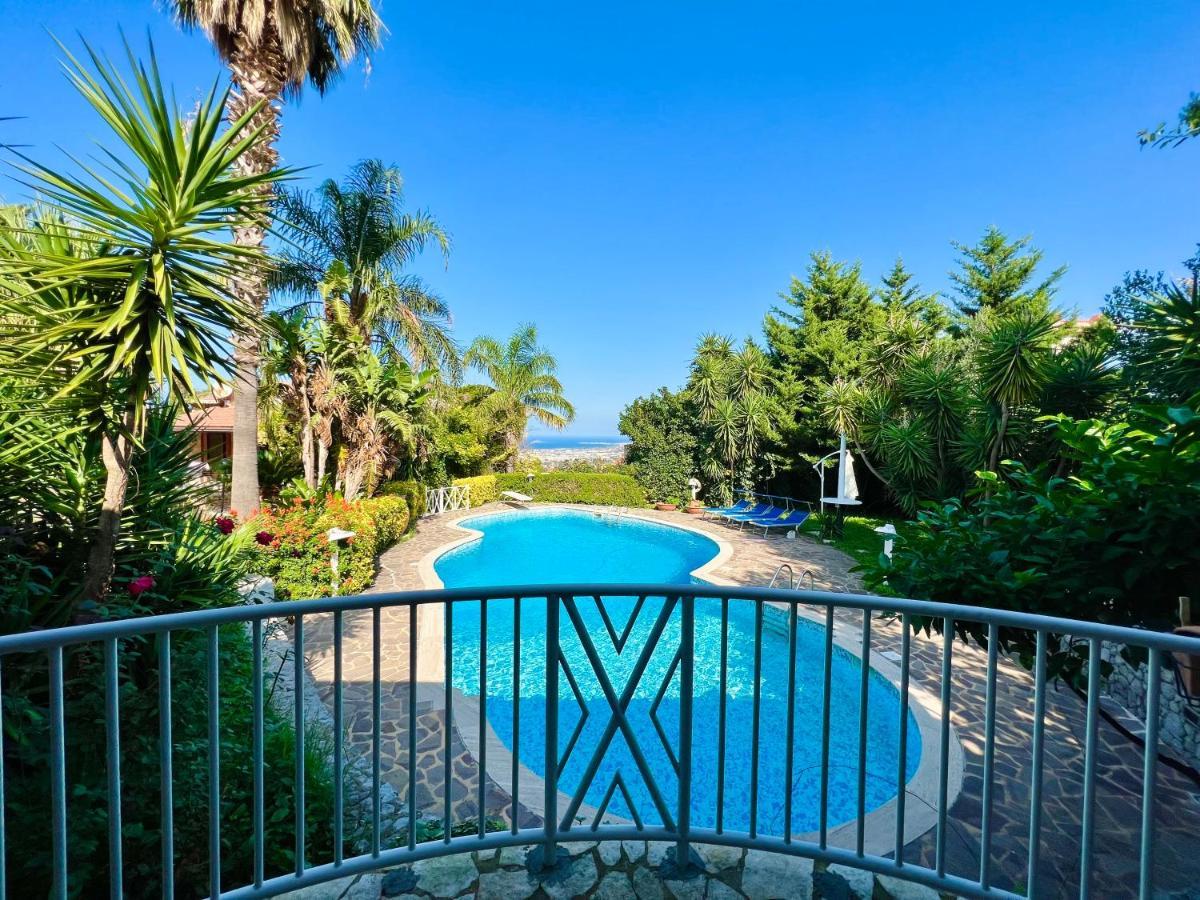 Villa Talia Карини Экстерьер фото